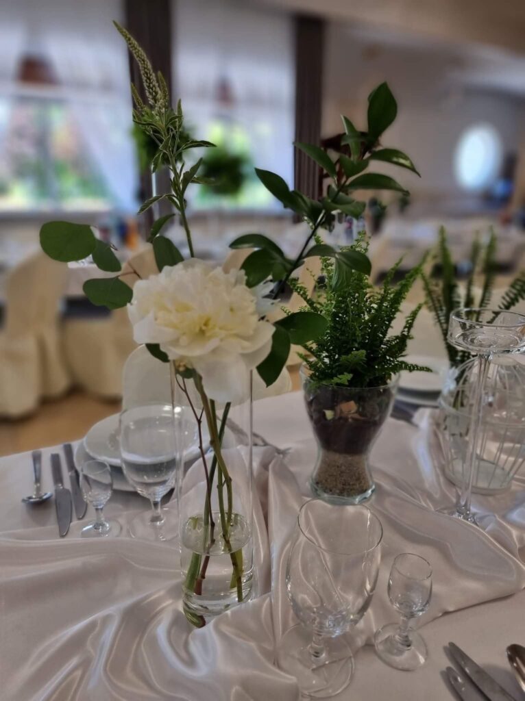 Dekoracje sal weselnych